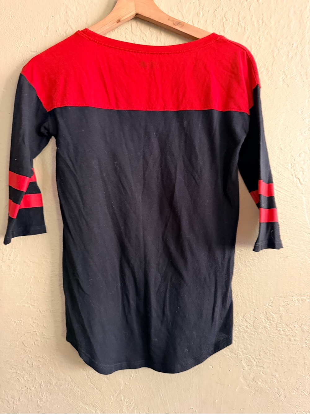 Batman Black & Red Harley Quinn Graphic Long Sleeve Top - Picture 2 of 3